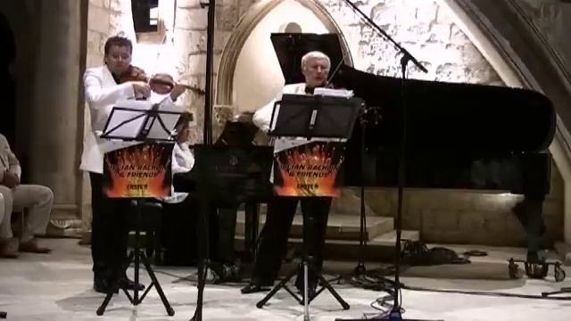 (2/2) Händel - Trio sonata for 2 violins & continuo in G minor, Op. 2, No. 6, HWV 391 смотреть онлайн