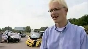 Crash test Smart vs Mercedes Class S