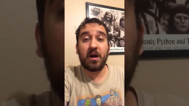 Movie review Monty Python and the Holy Grail (1975) смотреть онлайн
