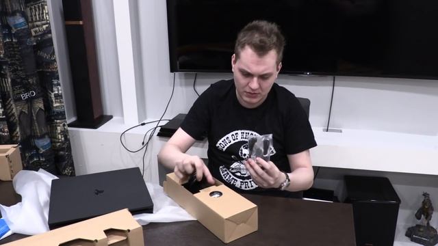 АНБОКСИНГ PS4 PRO смотреть онлайн