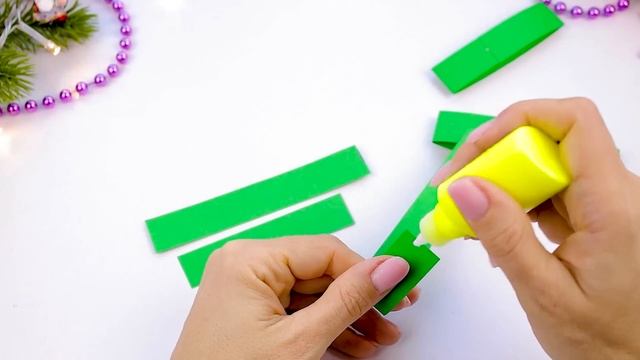 10 идей поделок из бумаги на Новый год и Рождество 2023 смотреть онлайн