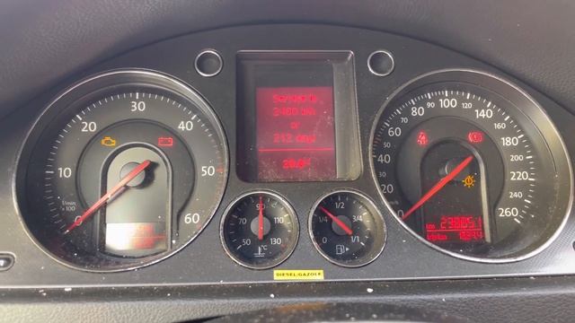 Проверка межсервисного интервала на PASSAT B6 смотреть онлайн