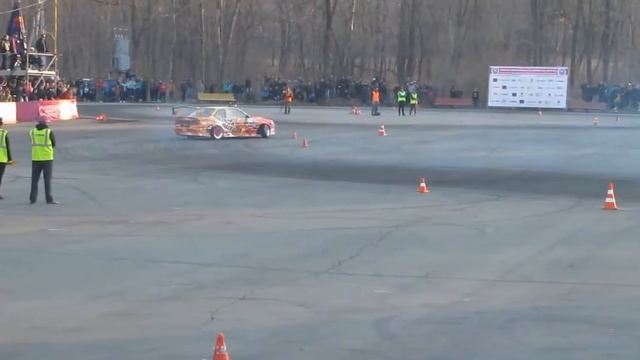 █ Дрифт. Drift. ТОП 4 Фёдоров - Щербаков, прогрев (машины, соревнования). смотреть онлайн