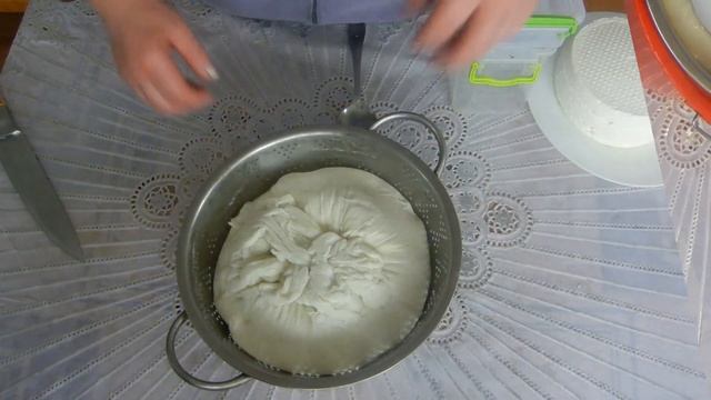 Готовим домашний творог и брынзу из козьего молока . смотреть онлайн