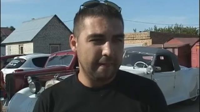 В Пензе работает выставка ретро-автомобилей