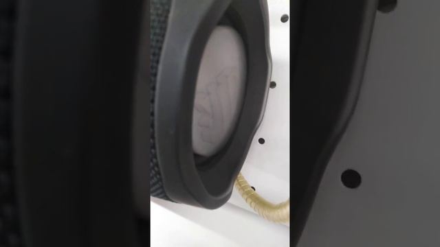 JBL XTREME 2 Bass Test смотреть онлайн
