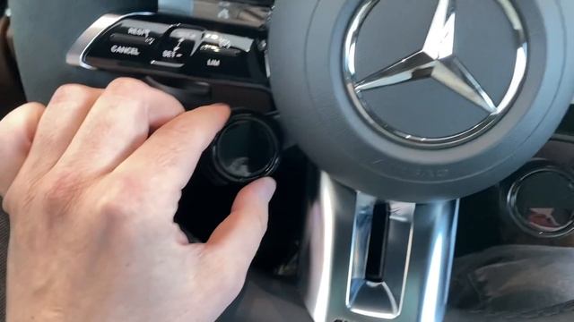 Новые цены на Mercedes-Benz сейчас. Бонус - заряженный Mercedes-AMG E 53 смотреть онлайн