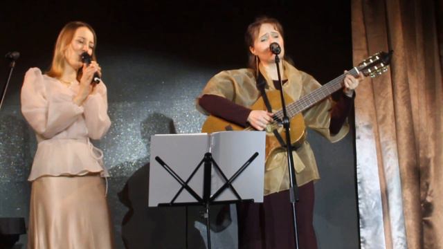 Под окном черемуха колышется - Анна Сучкова, Любовь Казанцева, Илья Гончаров смотреть онлайн