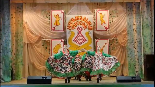 08.04.17."Музыкальный туесок".СОСНОВОБОРОЧКА. Топотуха. смотреть онлайн