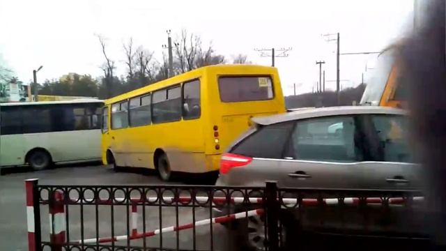 "Непонятная парковка" маршрутки 801/новый маршрут 368 жд.пл.Тарасовка/переезд Тарасовка смотреть онлайн