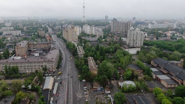 Руины шулявского моста с квадрокоптера, высота 100 метров 4K смотреть онлайн