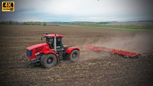 Новый трактор Кировец К-742 Ст с культиватором Tillermaster-12000 - работа в поле 2020