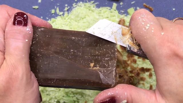 ? АСМР видео! Сухое мыло! Резка! Soap Carving ASMR! Relaxing Sounds! No talking! Satisfying Video! смотреть онлайн