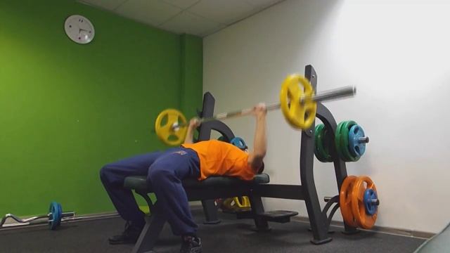 Жим 50кг на 41 раз. Влад Тимофеев смотреть онлайн