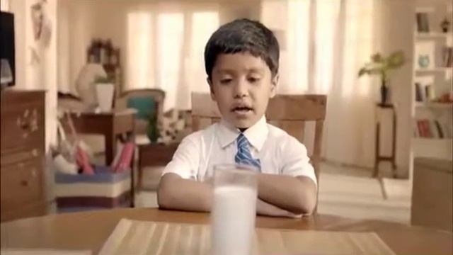 Brittania Milk Bikis Loki paal kudi Kudika Maatene Enna pannuva смотреть онлайн