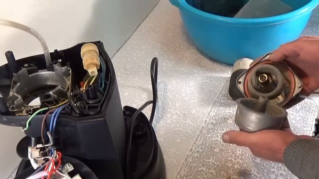 Ремонт клапана кофеварки Delonghi EC190Cd смотреть онлайн