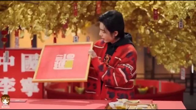 Wang Yibo ? estuvo presente en la gran final de Street Dance of China 6 + Caramelitos de Yizhan ❤️? смотреть онлайн