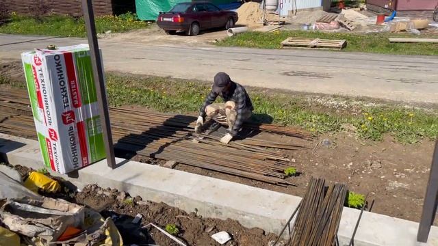 Заливка утеплённого монолитного фундамента под двухэтажный гараж смотреть онлайн