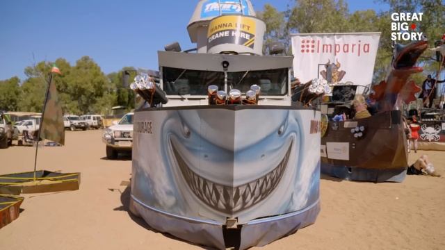 Australia's Craziest Water Fight смотреть онлайн