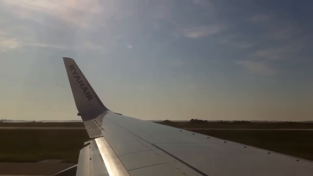 Ryanair FR 6054 - Decollo dall'aeroporto di Venezia Marco Polo смотреть онлайн