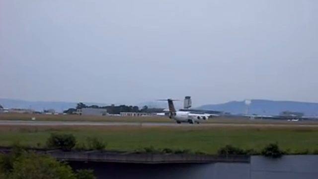 Landings Basel Airport смотреть онлайн