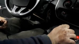 Закусывает педаль сцепления Renault Kangoo 2 Рестайлинг 2014. Поиск неисправности и ремонт