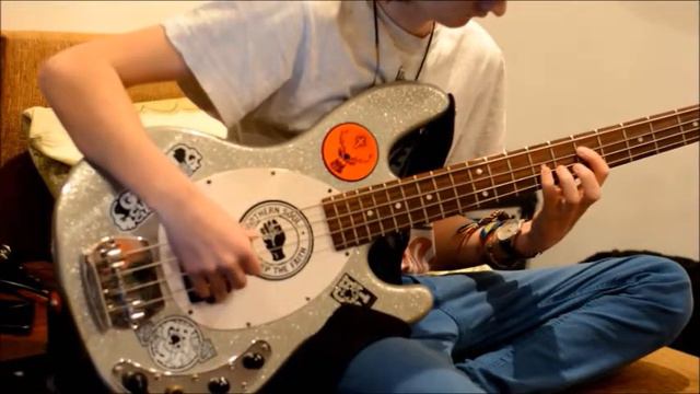 Hero of War - Rise Against Bass Cover смотреть онлайн