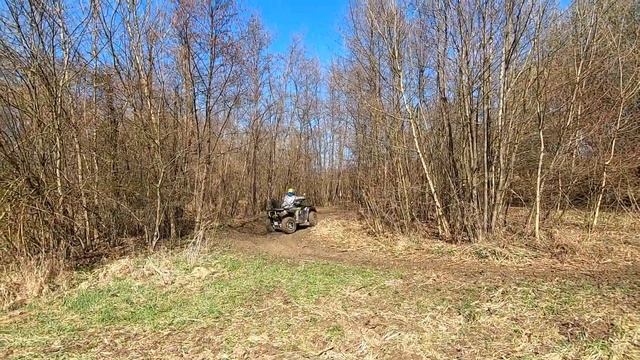 Tréning na trati/ Can-Am Renegade 650/TGB BLADE 1000 LTX смотреть онлайн