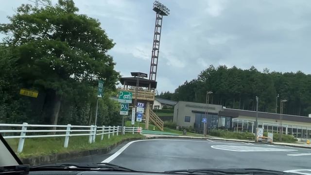 時には肩の力を抜いてＲ１に乗ろう смотреть онлайн