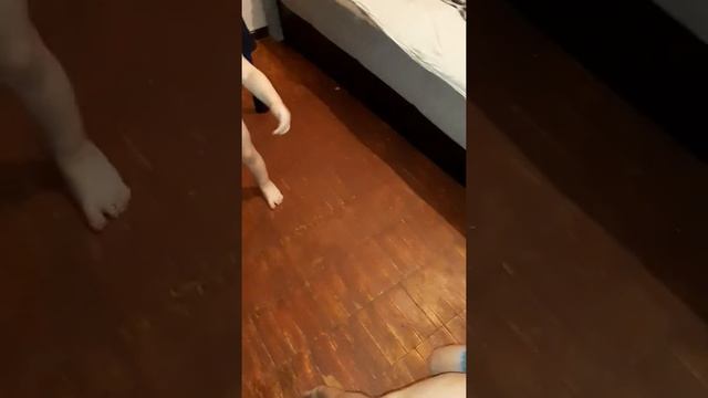 Увлекаются Брейк Дансом смотреть онлайн