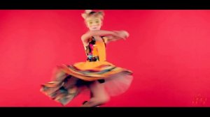 Весёлый танец о профессиях. Дети танцуют современные танцы | DekaDance Dance Video 2018