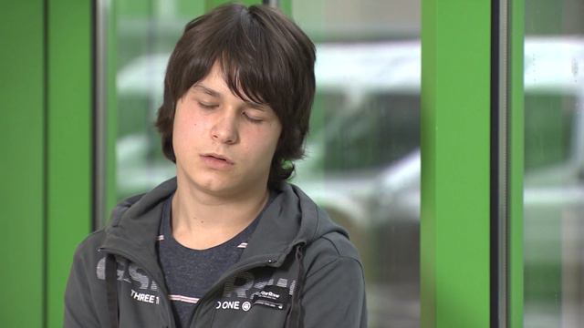 Валере 16 лет. Интервью взято 4 ноября 2013 года смотреть онлайн