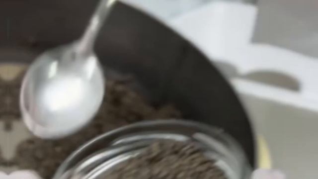 Как делают чёрную икру? #trending #vlog #fishing смотреть онлайн