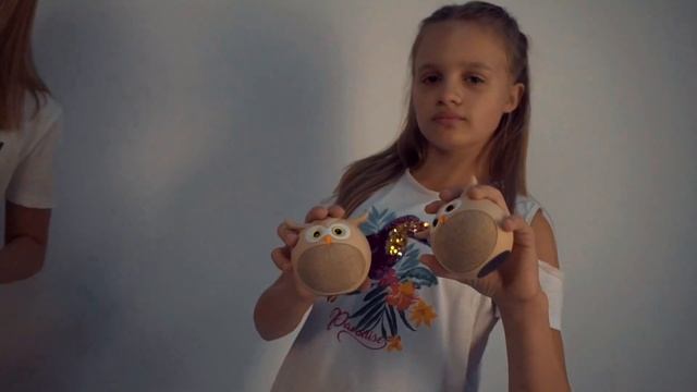 Беспроводные колонки и наушники Romati Teens смотреть онлайн