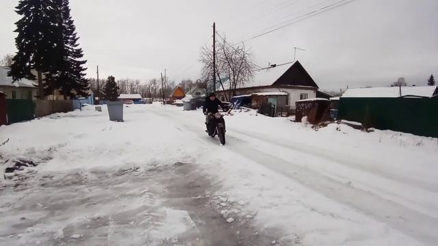 Зима и Мотоцикл смотреть онлайн