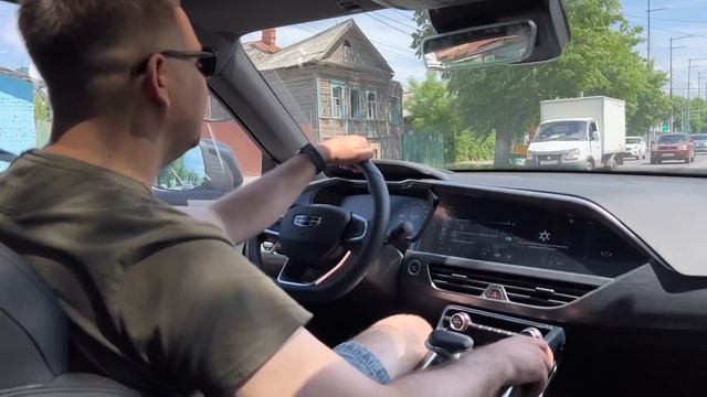 Geely Tugella 2023, красивый фантик? А что внутри? смотреть онлайн