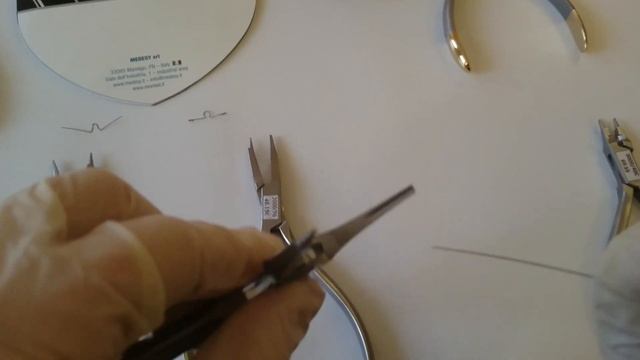 Скоба Фрезера для коррекции вросшего ногтя. смотреть онлайн