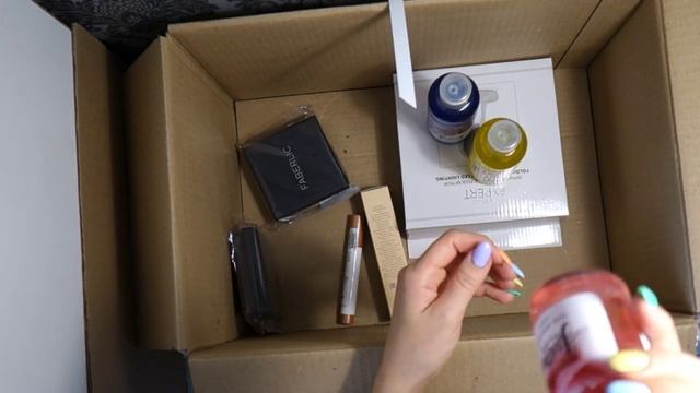 Распаковка! Новинки 3 каталога Фаберлик, свотчи нюдовых карандашей для губ, бижутерия, зеркало смотреть онлайн