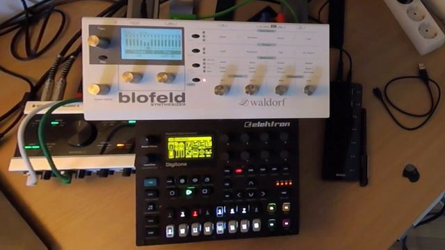 Waldorf Blofeld Arpeggiator Experiment смотреть онлайн