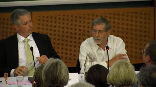 "Wirtschaft ohne Wachstum" Prof. M. Kennedy, Dirk Müller, Prof. H. Peukert, Prof. H. Spehl (2/2) смотреть онлайн