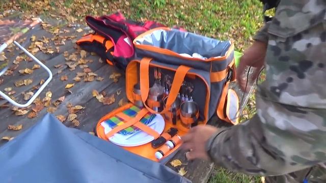 ОНА ДЕЛАЛА ЭТО ПЕРВЫЙ РАЗ И ОНИ ТОЖЕ! Впервые поехали на рыбалку всей семьёй!) смотреть онлайн