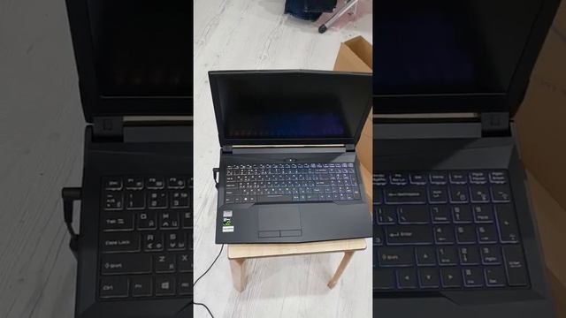 Sager N857HP смотреть онлайн