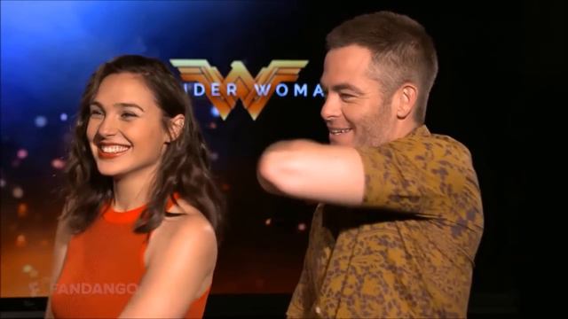 Chris Pine and Gal Gadot WONDER WOMAN смотреть онлайн
