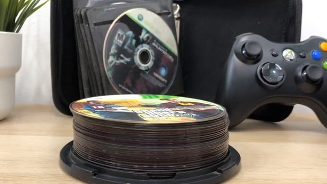 Xbox 360 Slim 320gb + 35 игр