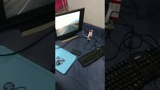 Raspberry Pi LCD and Pi 3 module camera смотреть онлайн