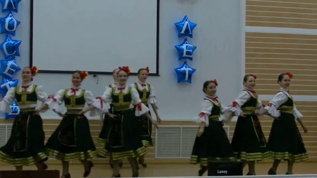 Сербско-хорватский танец смотреть онлайн