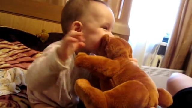 Сашенька.MOV смотреть онлайн