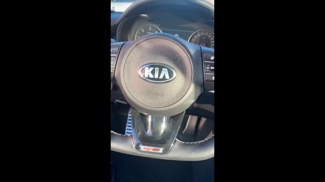 Présentation KIA Stinger 2L2 200Ch Diesel 4X4 смотреть онлайн