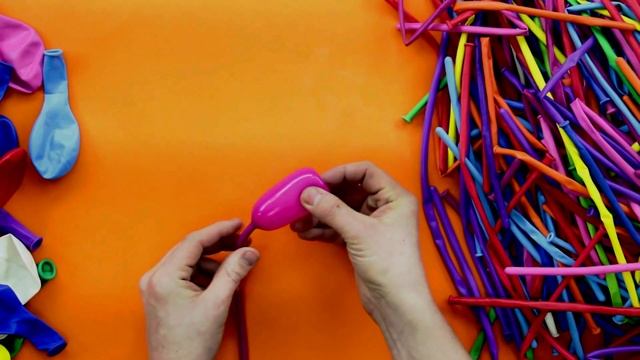 Как сделать красивые цветочки из воздушных шариков. смотреть онлайн