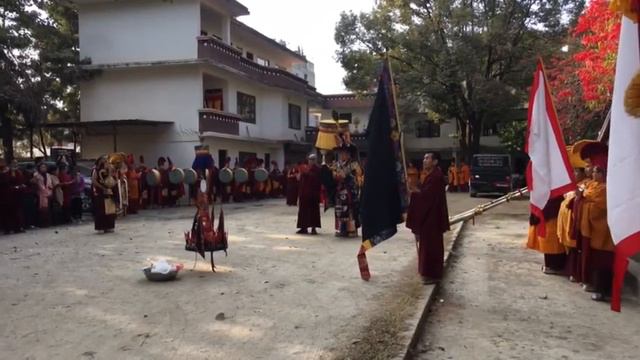 Пуджа Ракша Тотренг - ч.1